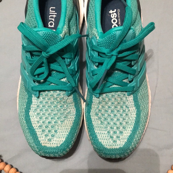 NWOT Adidas Ultra boost - Picture 2 of 6